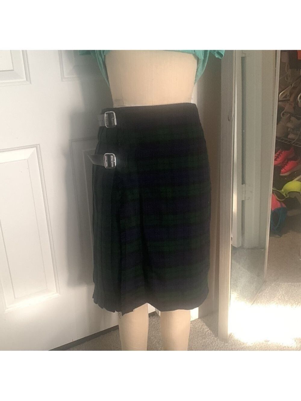 TRADITIONAL Scottish Kilt - Picture 2 of 8